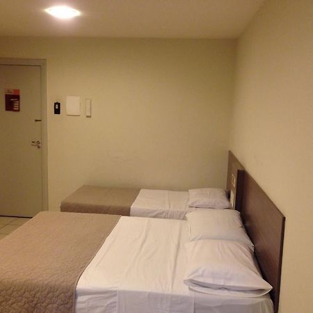 Hotel Central קרוארו מראה חיצוני תמונה