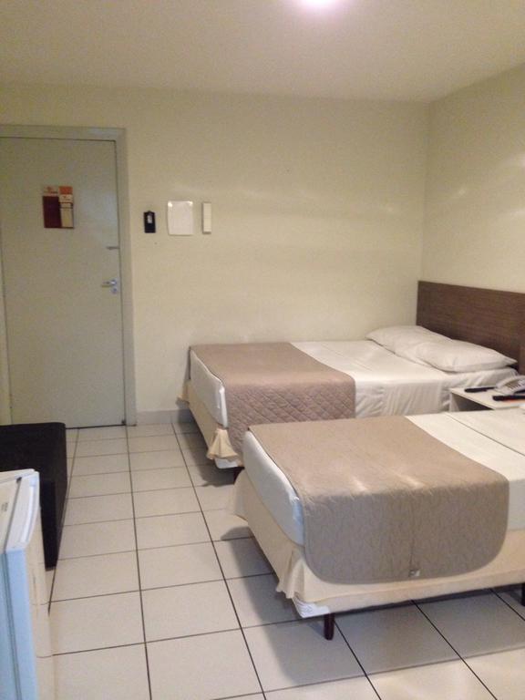 Hotel Central קרוארו מראה חיצוני תמונה